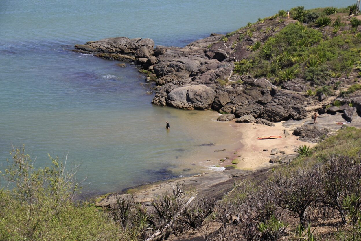 Praia Areia Vermelha Morro da Pescaria